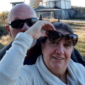 Meet your Posher, Debourah